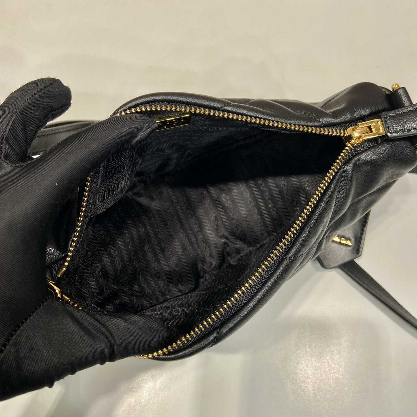 Prada Triangle Leather Bag(26-15-11cm) - DopestKickz