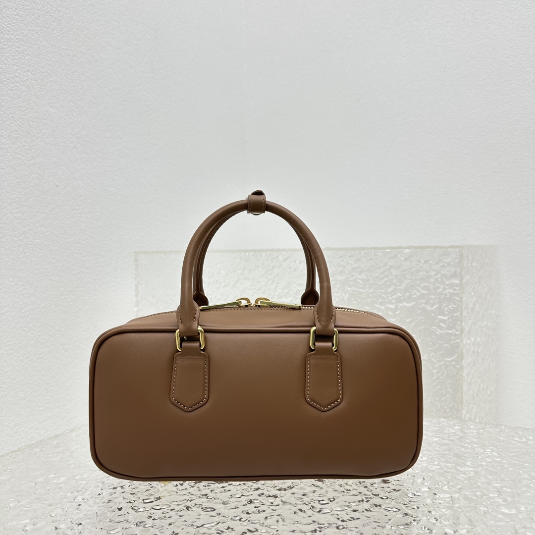 Miu Miu Arcadie leather bag - DopestKickz