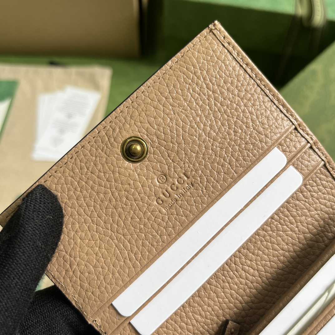 Gucci Wallet With Interlocking G Python Bow - DopestKickz