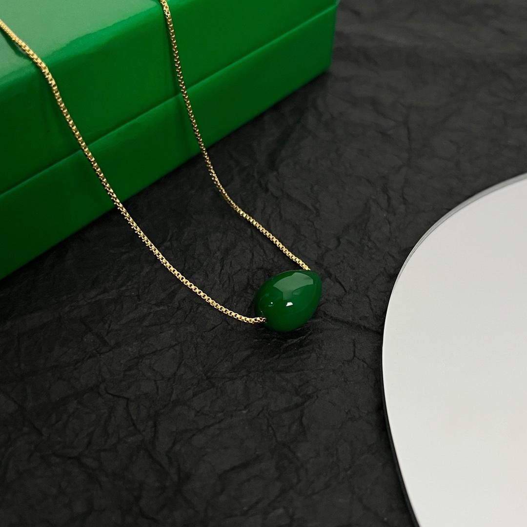 Bottega Veneta Drop Necklace - DopestKickz
