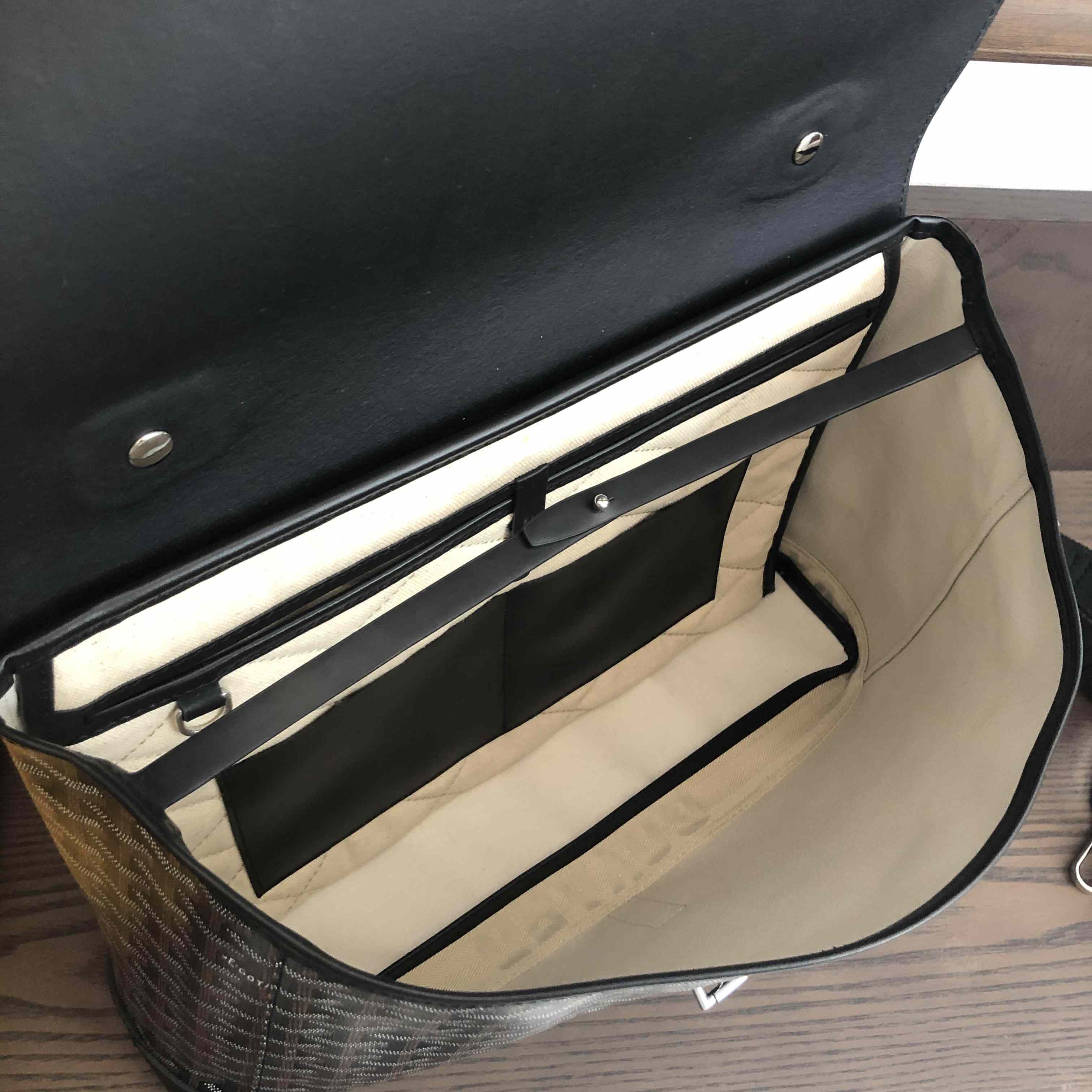 Goyard Citadin PM Messenger Bag  (38-26-8cm) - DopestKickz