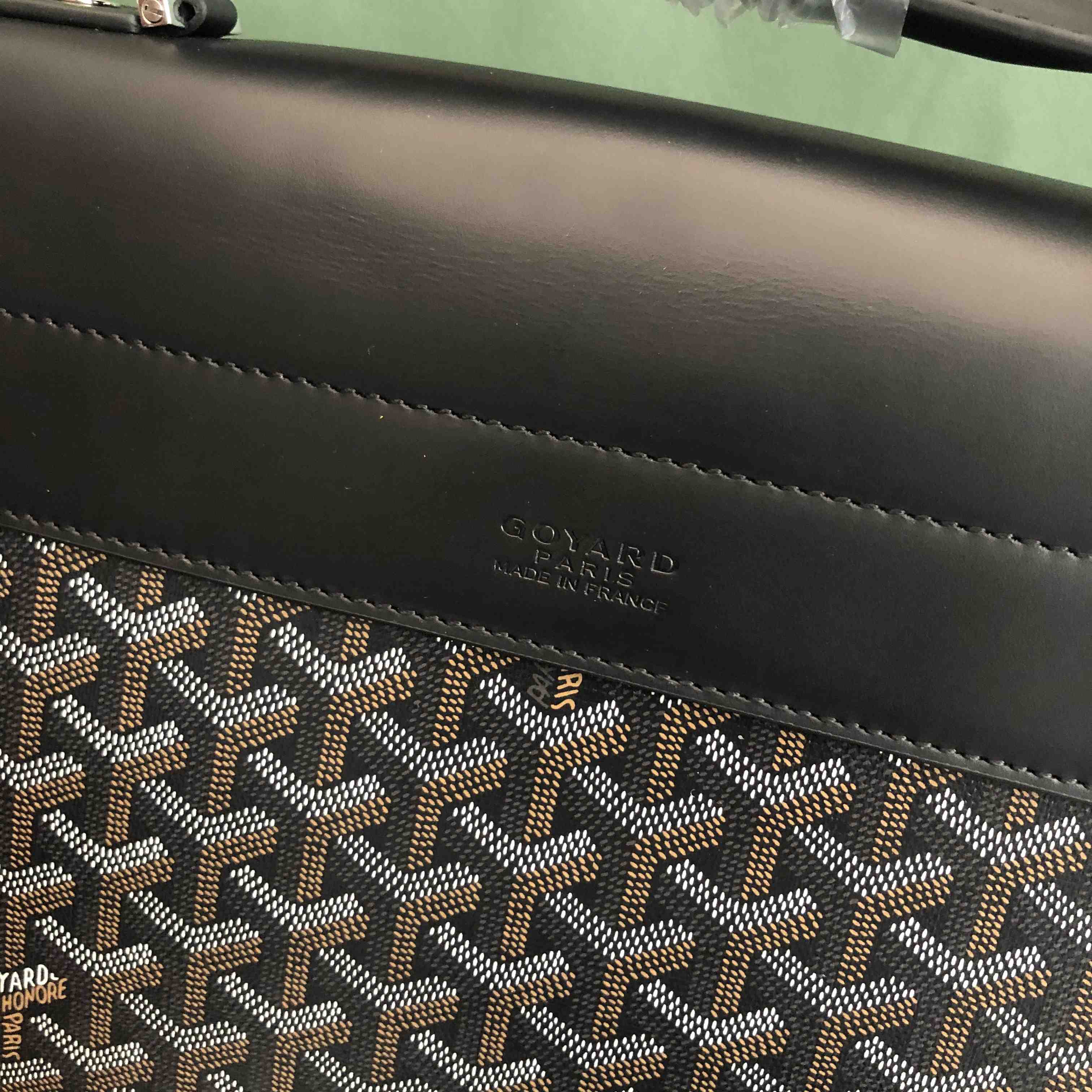 Goyard Citadin PM Messenger Bag  (38-26-8cm) - DopestKickz