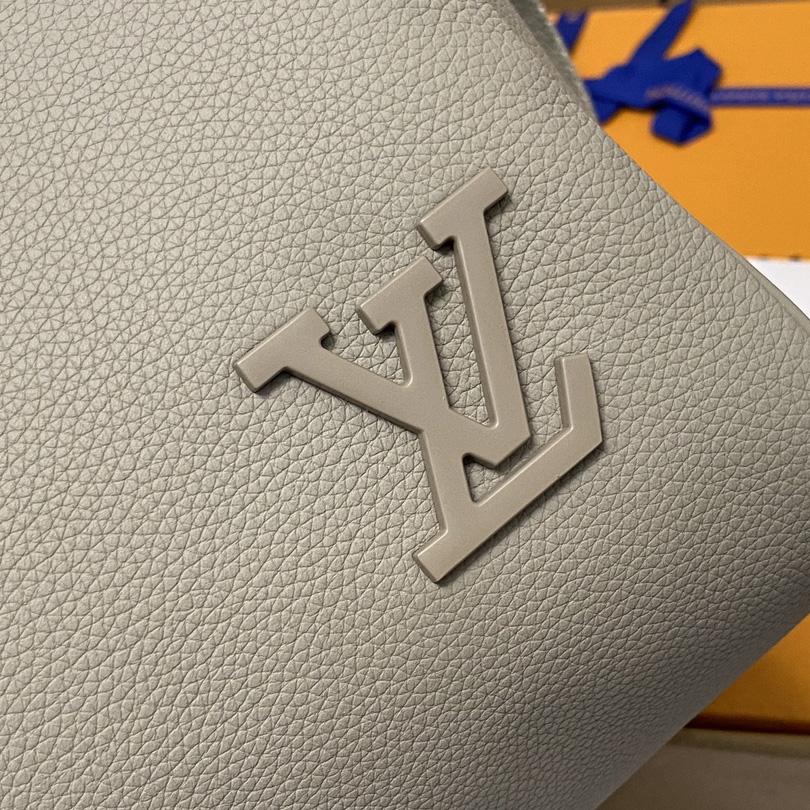 Louis Vuitton Keepall Bandoulière 50   (50 x 29 x 23 cm) M22609 - DopestKickz