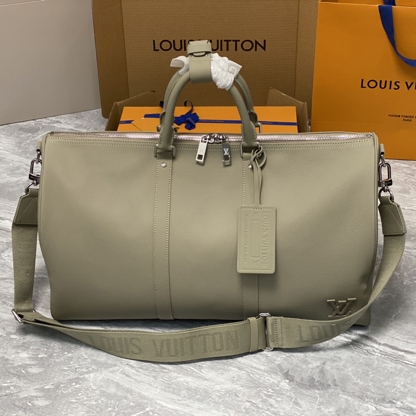 Louis Vuitton Keepall Bandoulière 50   (50 x 29 x 23 cm) M22609 - DopestKickz