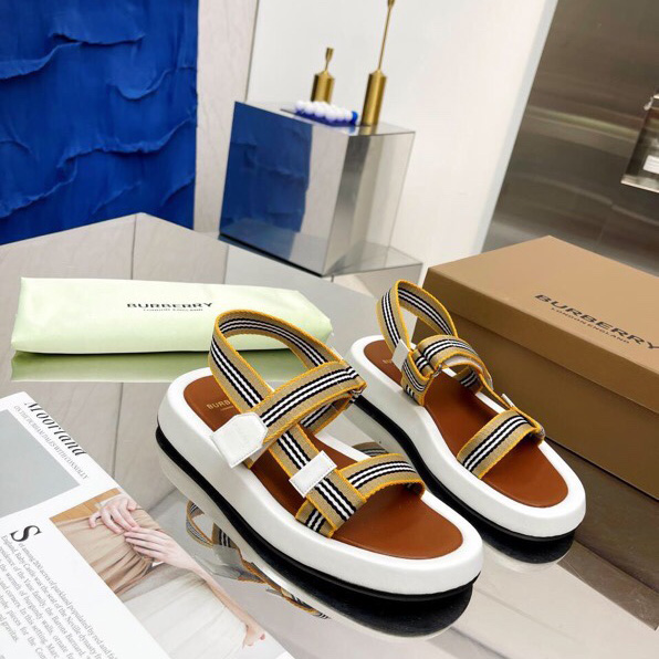 Burberry Icon Stripe Flat Sandals - DopestKickz