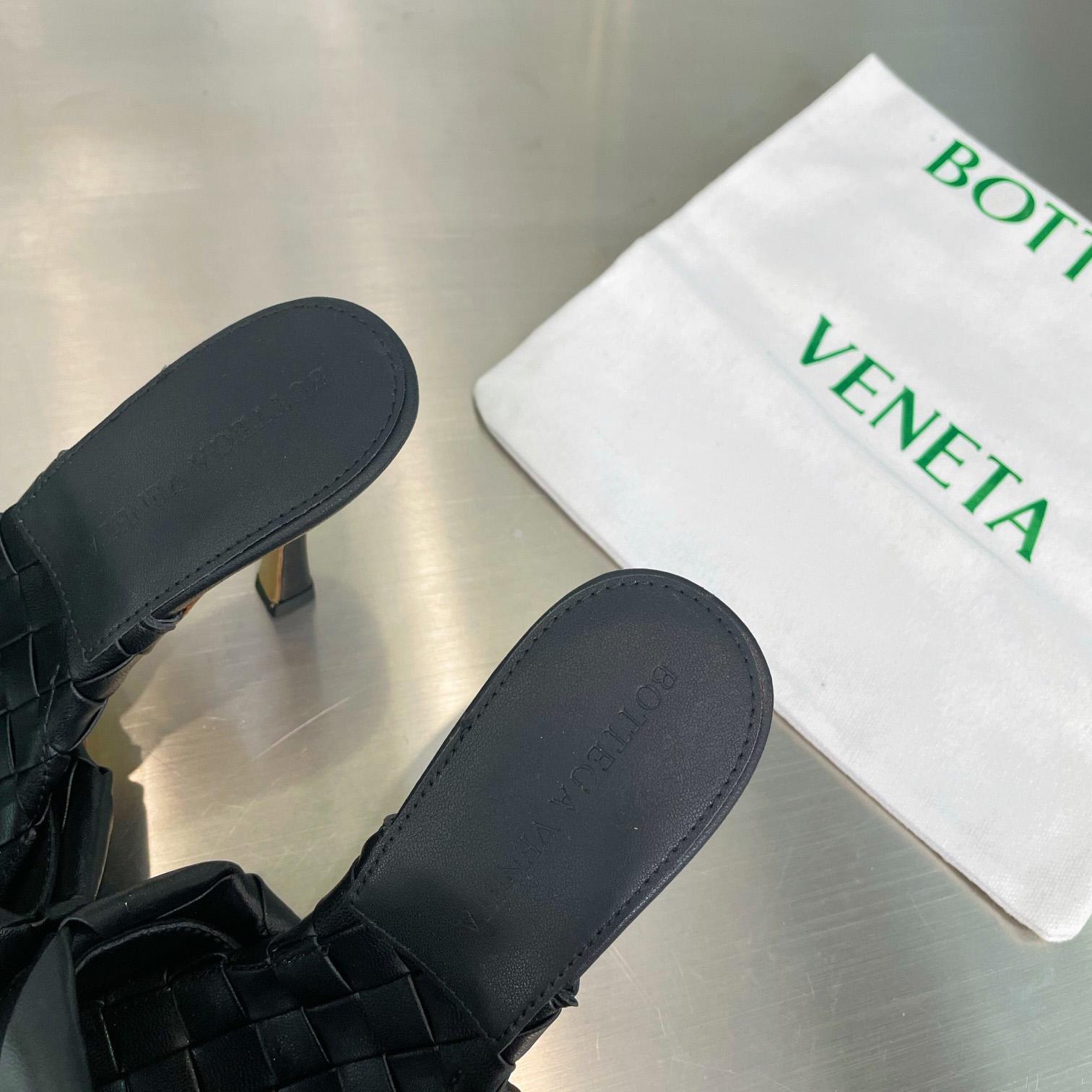 Bottega Veneta Lido Mule - DopestKickz