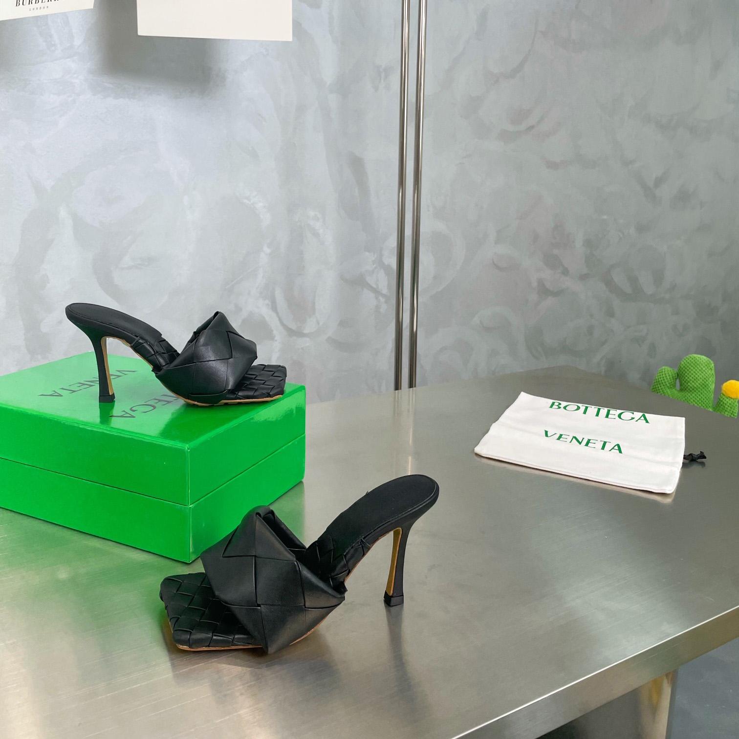 Bottega Veneta Lido Mule - DopestKickz