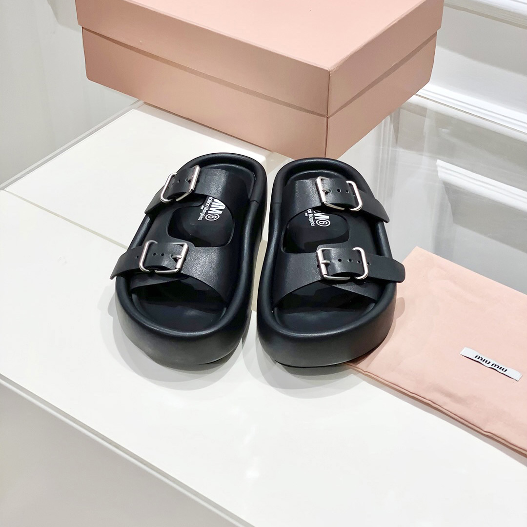 Maison Margiela MM6 Buckle-strap Leather Sandals - DopestKickz