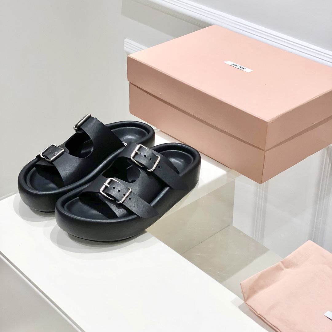 Maison Margiela MM6 Buckle-strap Leather Sandals - DopestKickz