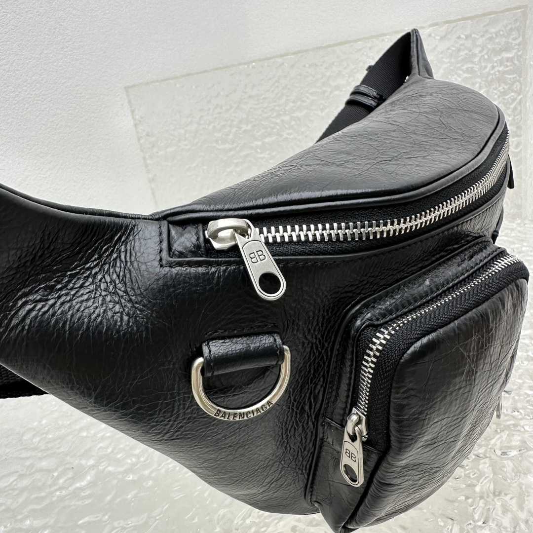 Balenciaga Superbusy Beltpack In Black - DopestKickz