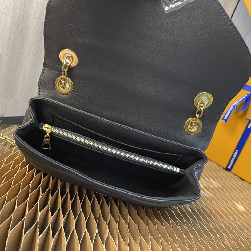 Louis Vuitton New Wave Chain Bag (24x14x9cm)    M58552 - DopestKickz