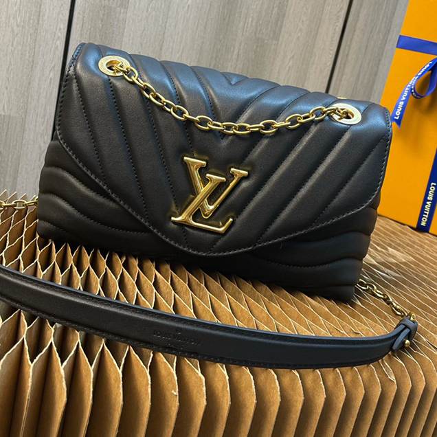 Louis Vuitton New Wave Chain Bag (24x14x9cm)    M58552 - DopestKickz