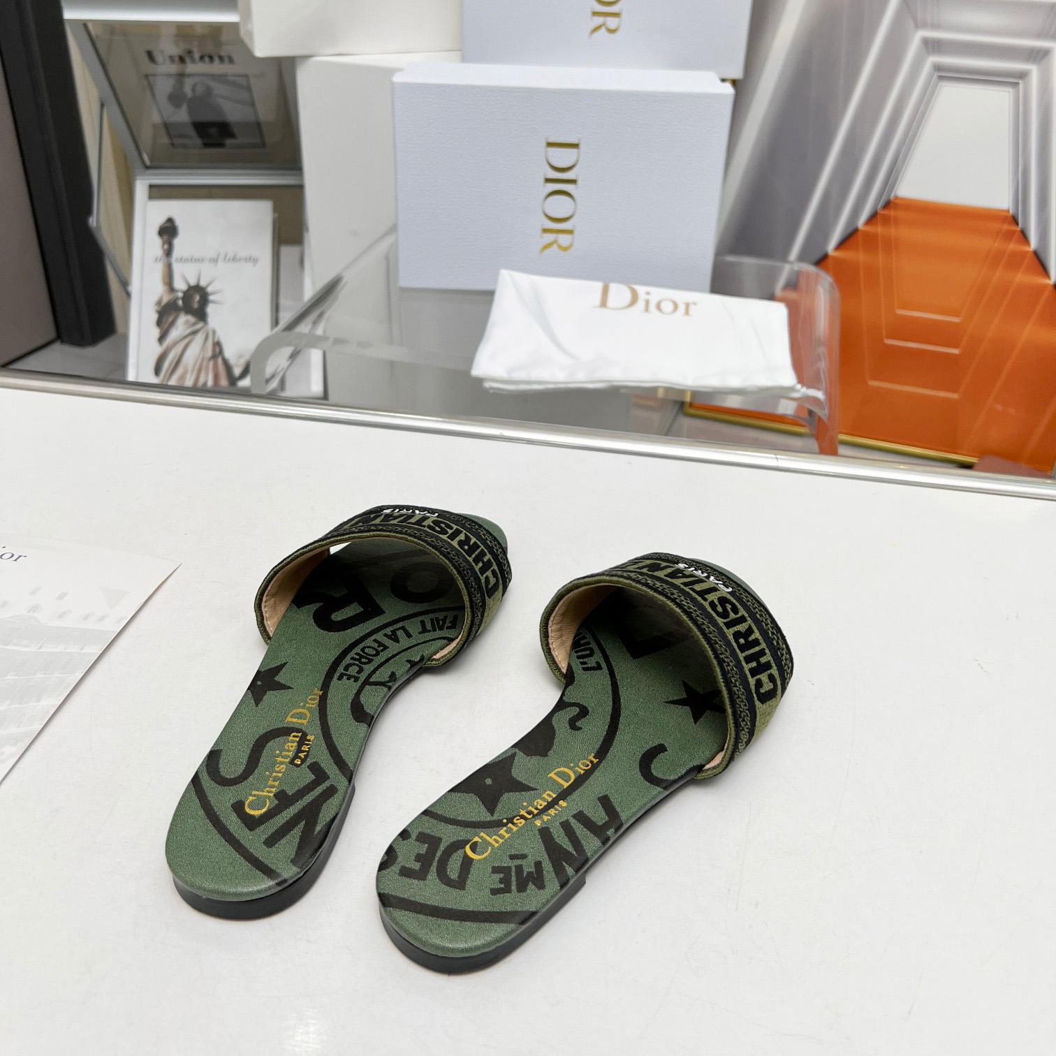 Dior Dway Slide - DopestKickz