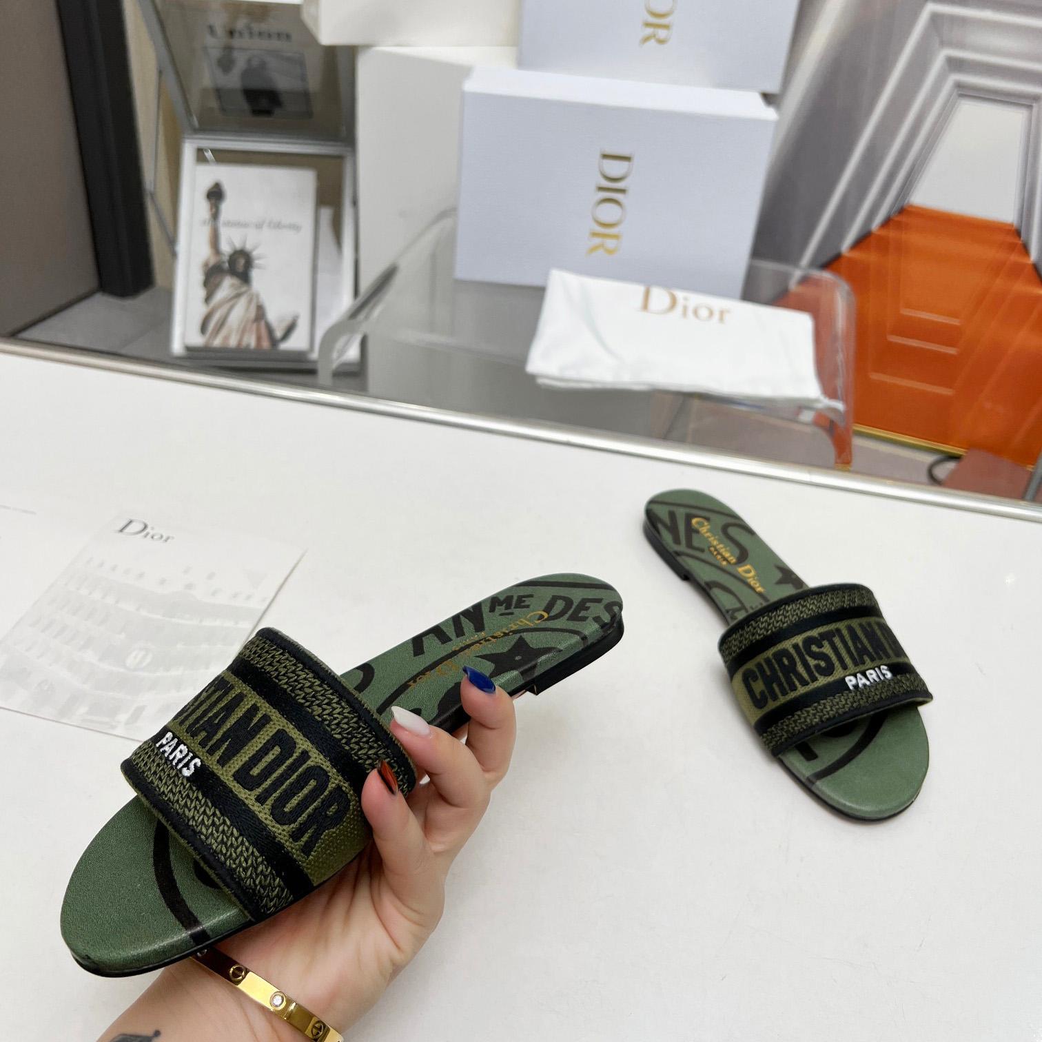 Dior Dway Slide - DopestKickz