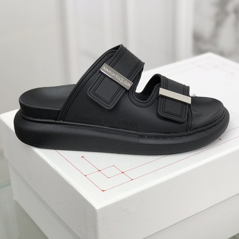 Alexander Mqueen Women's Hybrid Slide In Black/Silver - DopestKickz