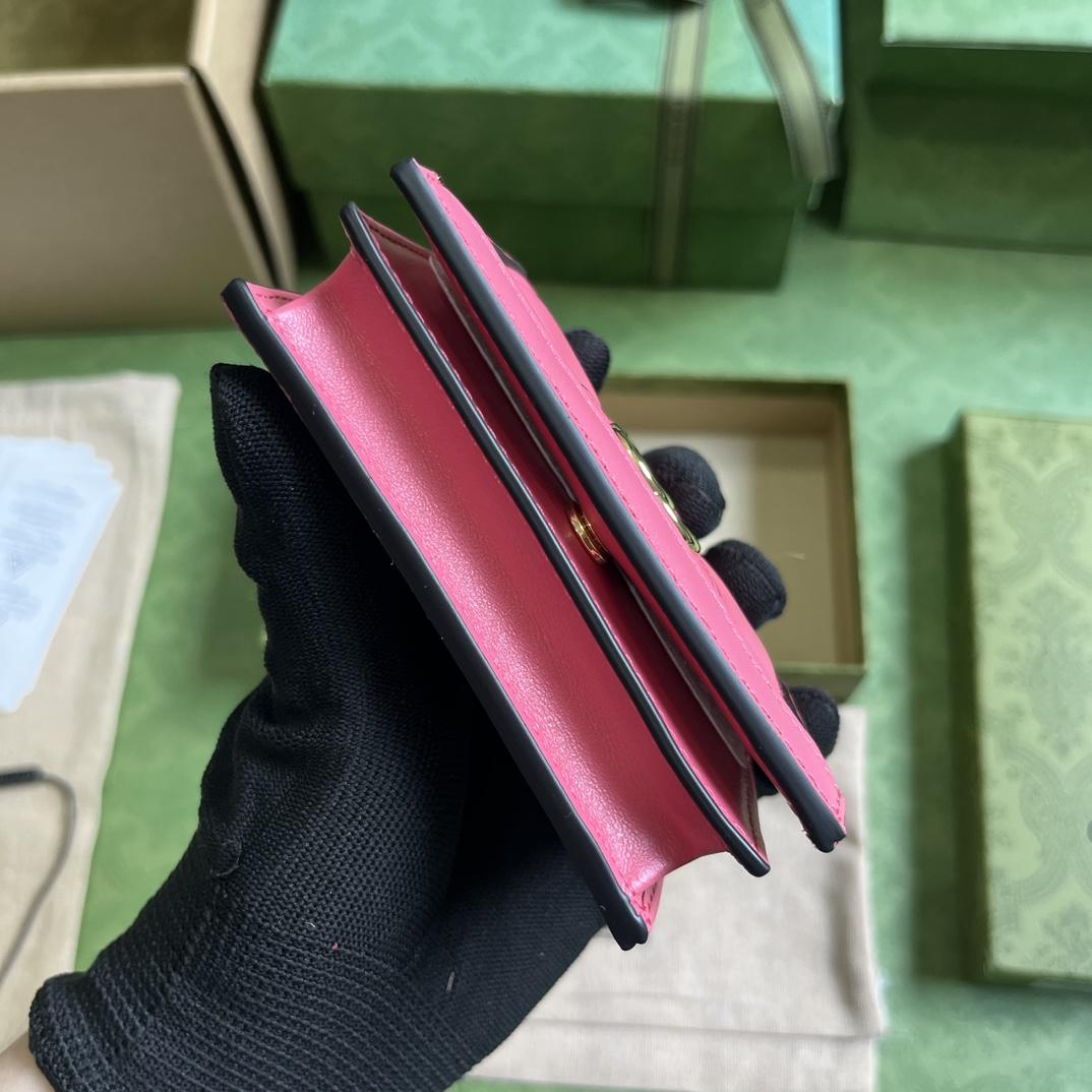 Gucci GG Matelasse Card Case Wallet - DopestKickz