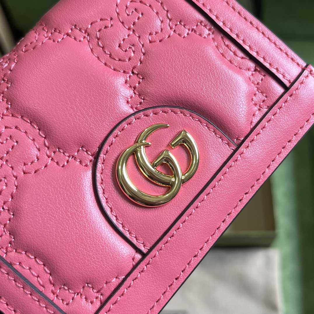 Gucci GG Matelasse Card Case Wallet - DopestKickz