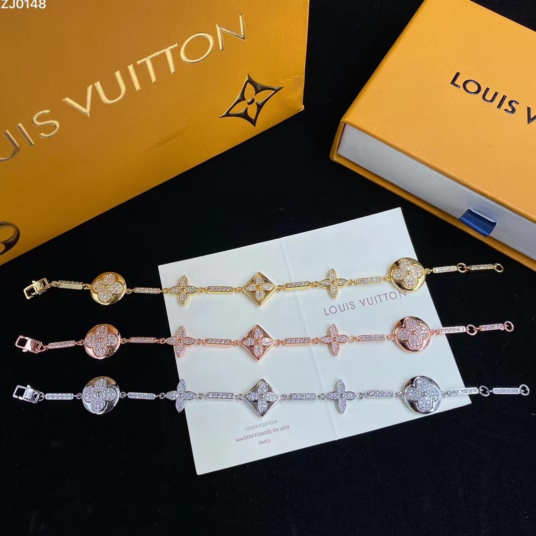 Louis Vuitton Bracelet - DopestKickz