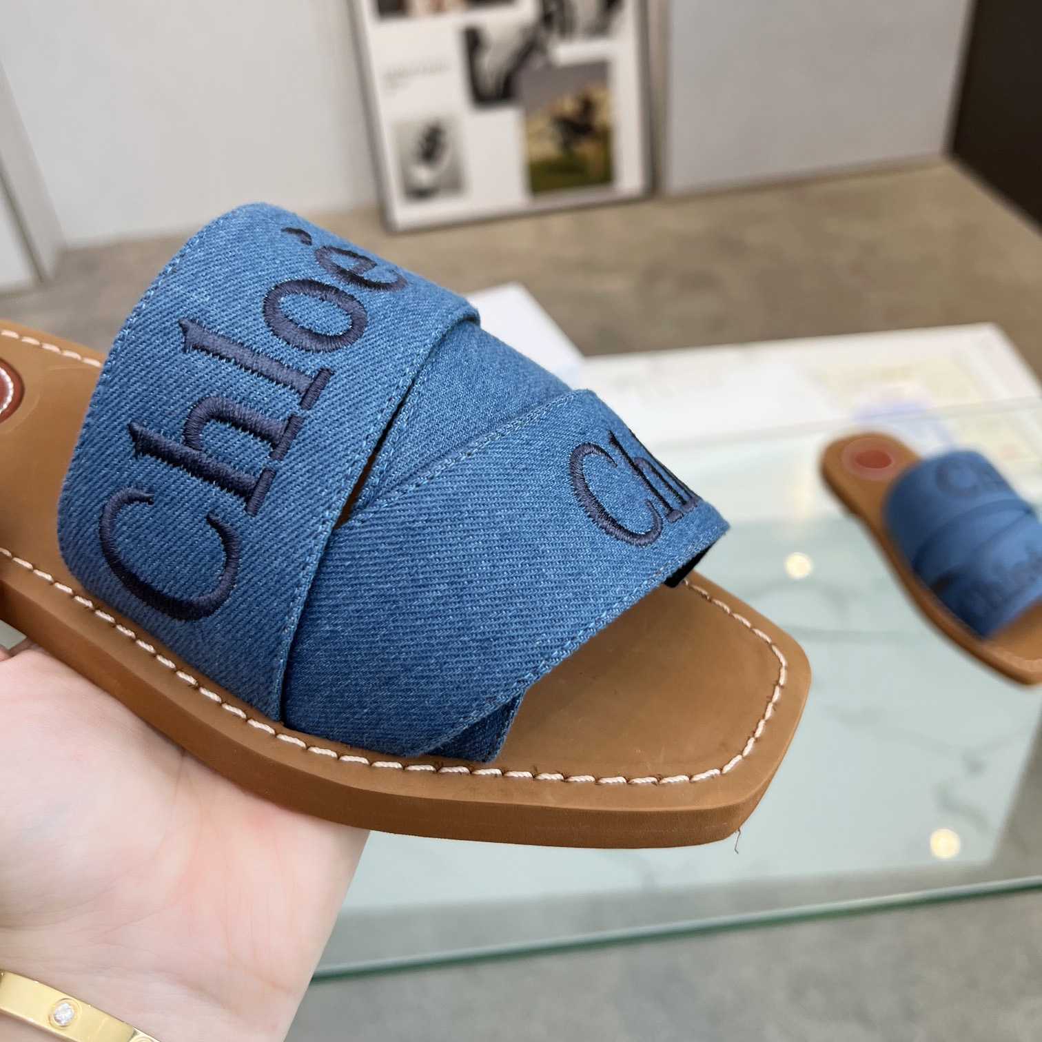 Chloe Woody Flat Mule - DopestKickz