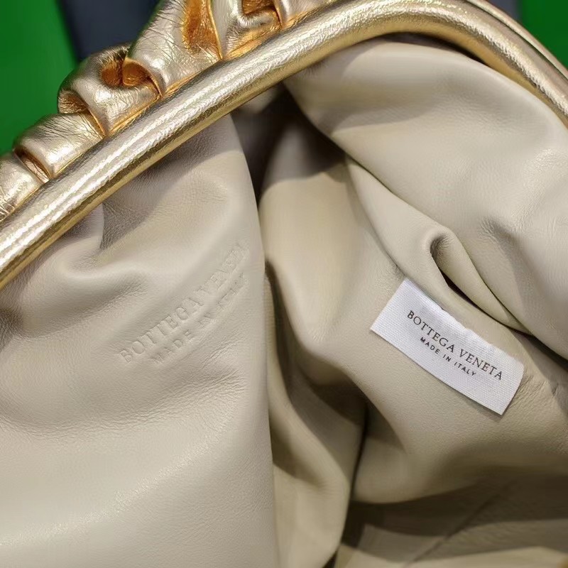 Bottega Veneta Metallic Leather Pouch Clutch Bag(38-20-8.5cm) - DopestKickz