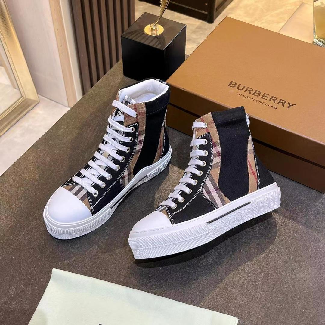 Burberry Vintage Check Lace-up Sneakers - DopestKickz