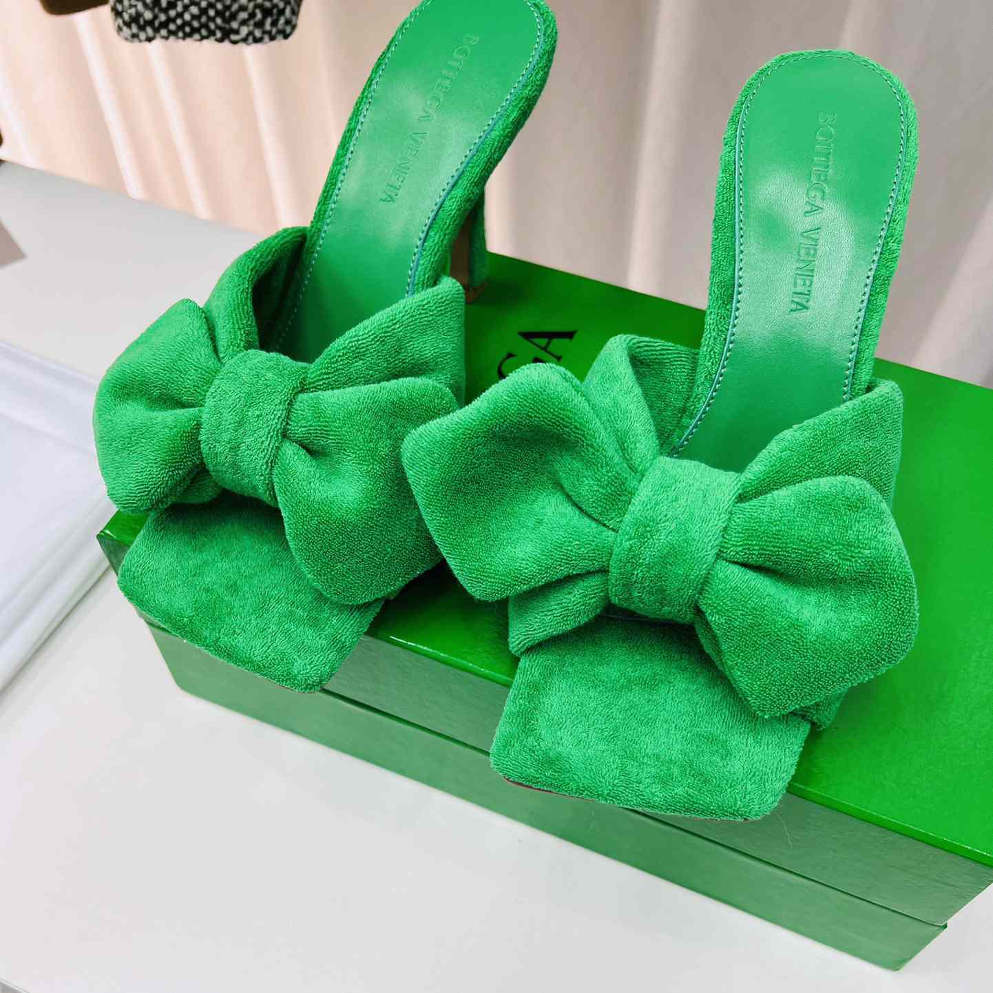 Bottega Veneta Green Heeled Sandals - DopestKickz