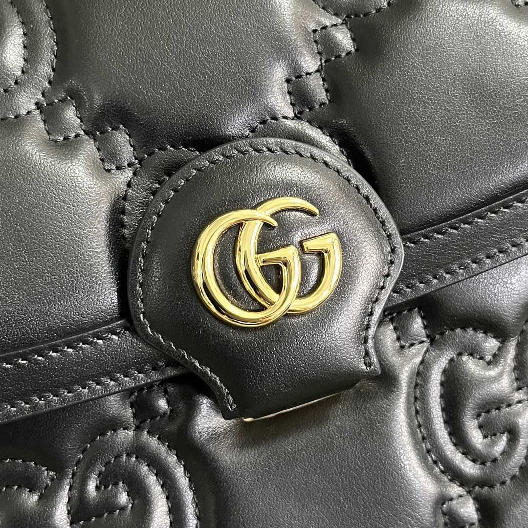 Gucci GG Matelasse Handbag (25.5x 20.5x 12.5cm) - DopestKickz