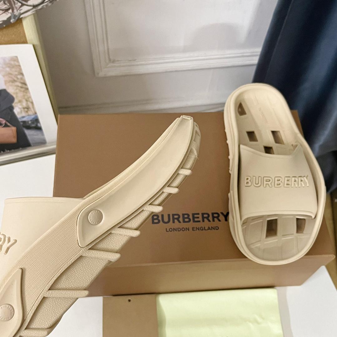 Burberry Bucklow logo slides - DopestKickz