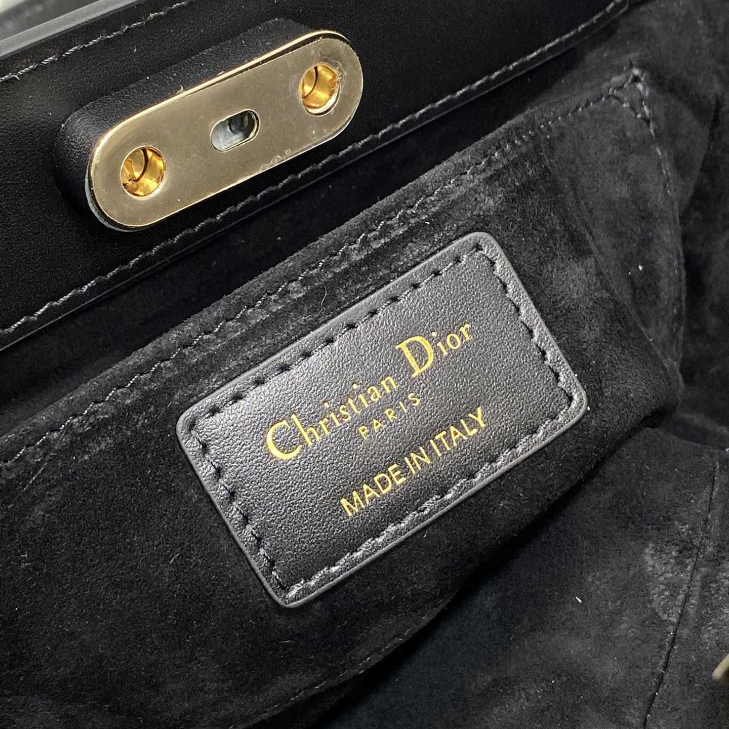 Dior Small Dior Key Bag - DopestKickz