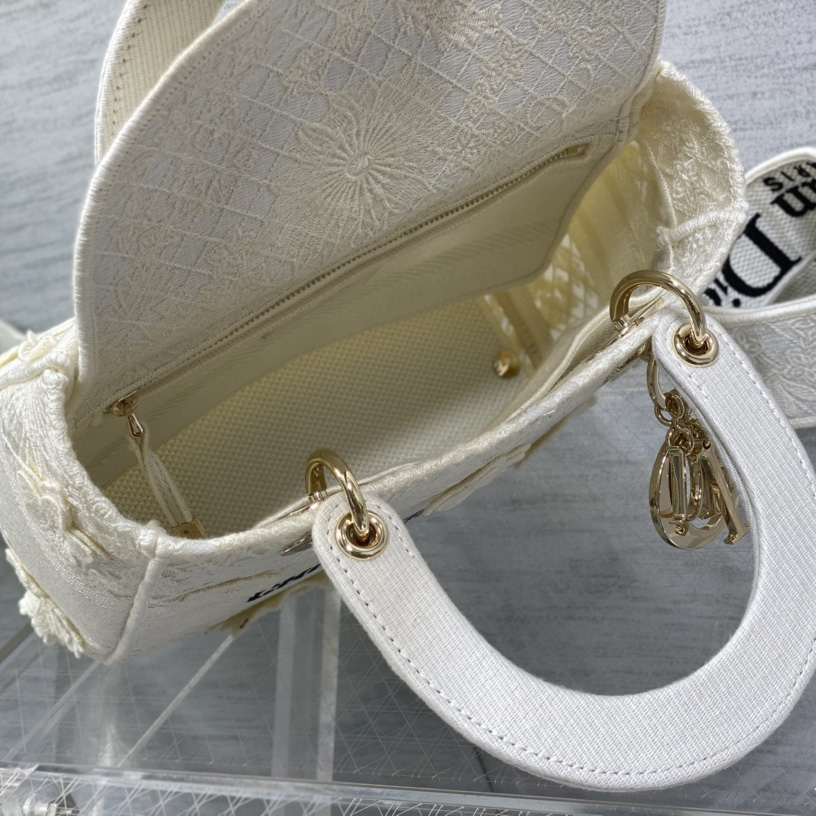 Dior Medium Lady D-lite Bag - DopestKickz