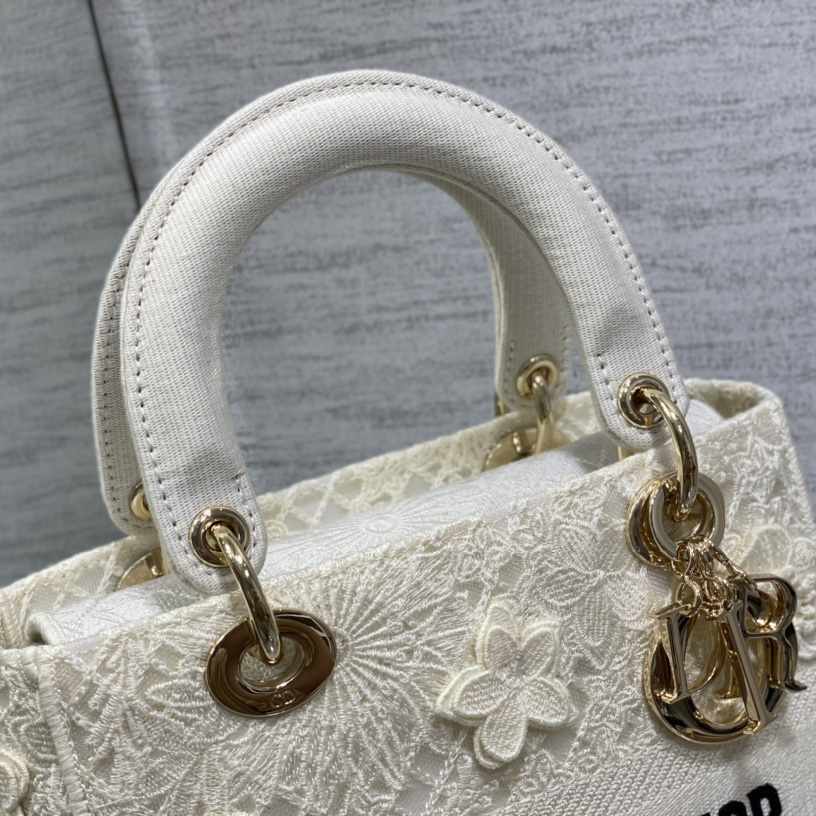 Dior Medium Lady D-lite Bag - DopestKickz