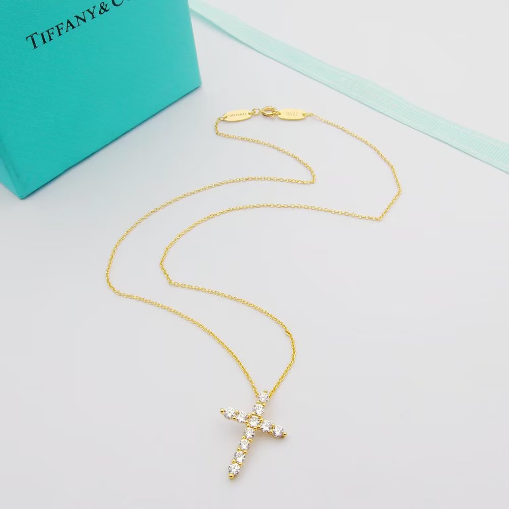 Tiffany&CO Cross Pendant - DopestKickz