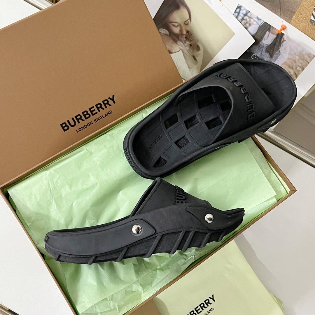 Burberry Bucklow logo slides - DopestKickz