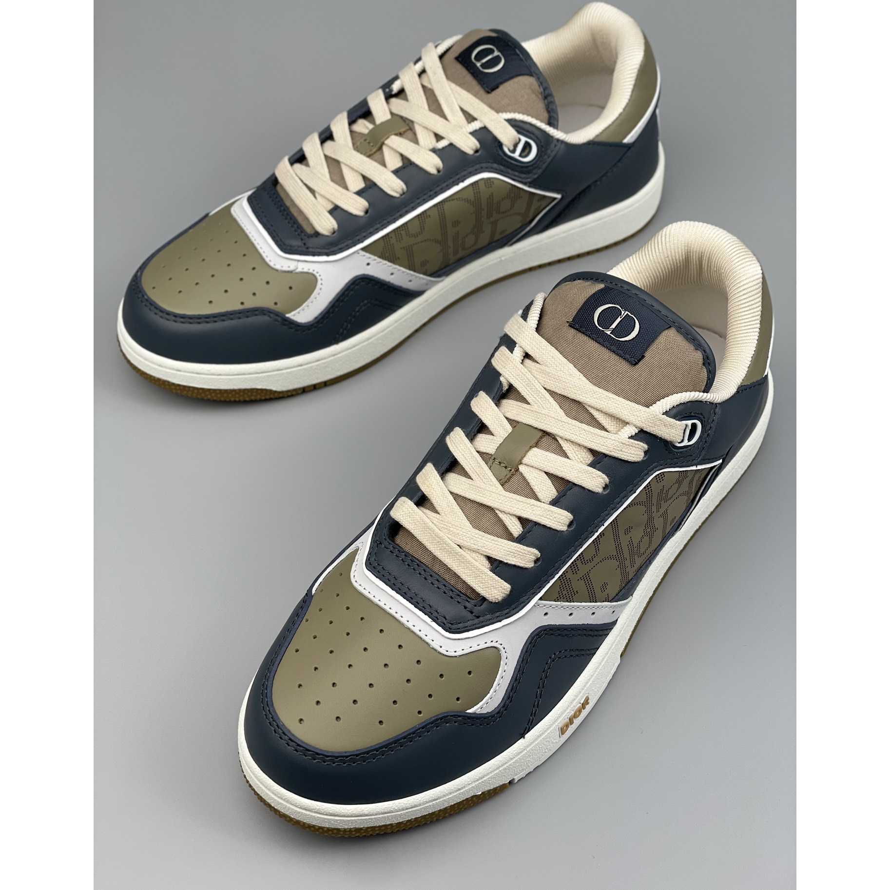 Dior B27 Low-Top Sneaker - DopestKickz