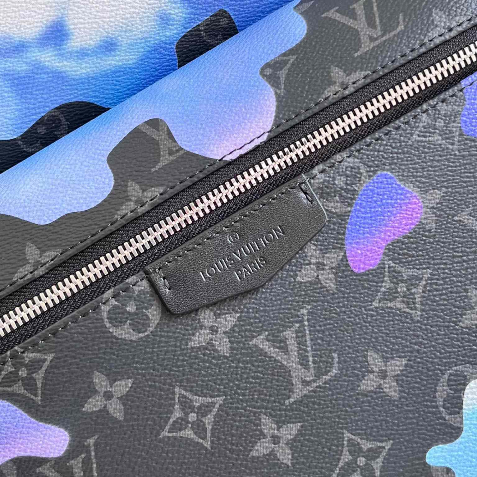 Louis Vuitton Discovery Backpack (30x40x20cm) - DopestKickz