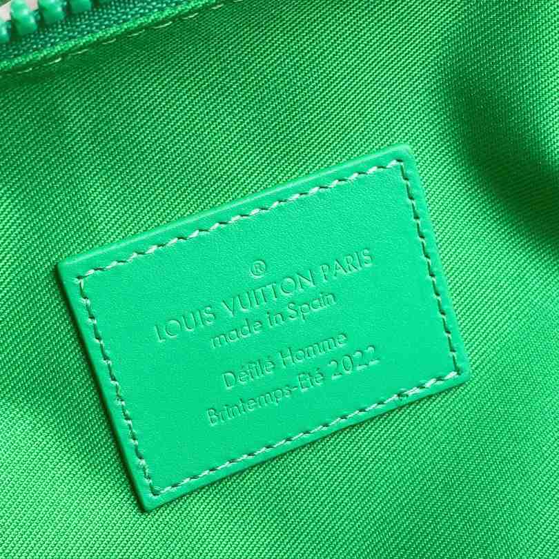 Louis Vuitton Handle Soft Trunk (21.5 x 15 x 7cm)  M20956 - DopestKickz