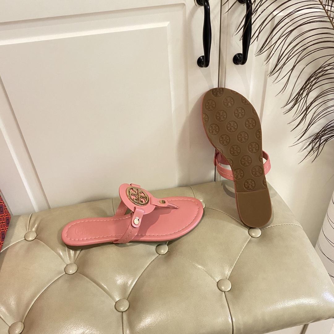 Tory Burch Leather Thong Sandals  - DopestKickz