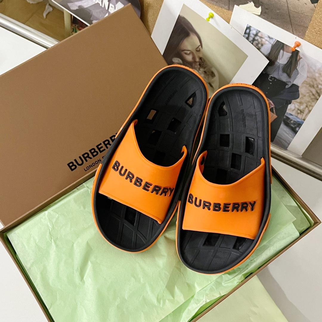 Burberry Bucklow Logo Slides - DopestKickz