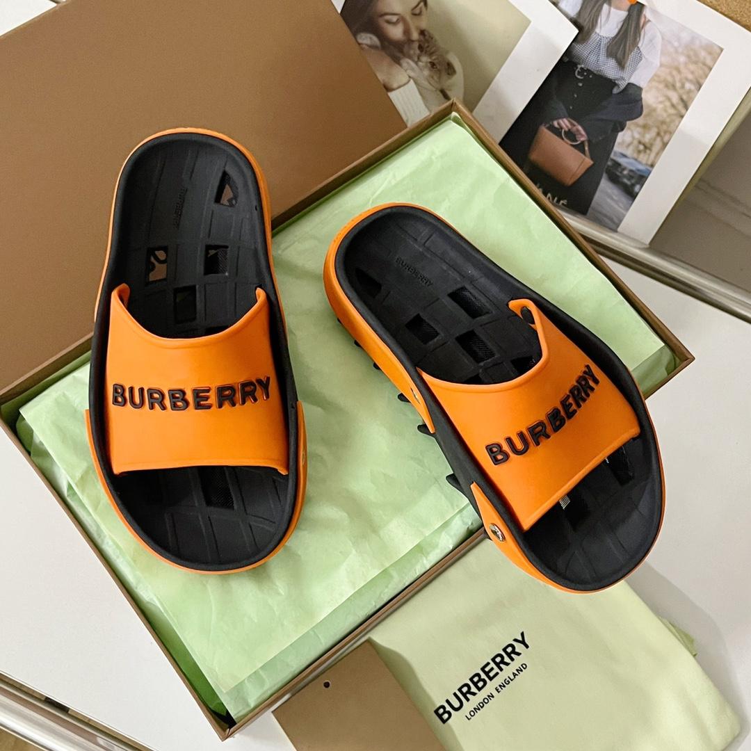 Burberry Bucklow Logo Slides - DopestKickz
