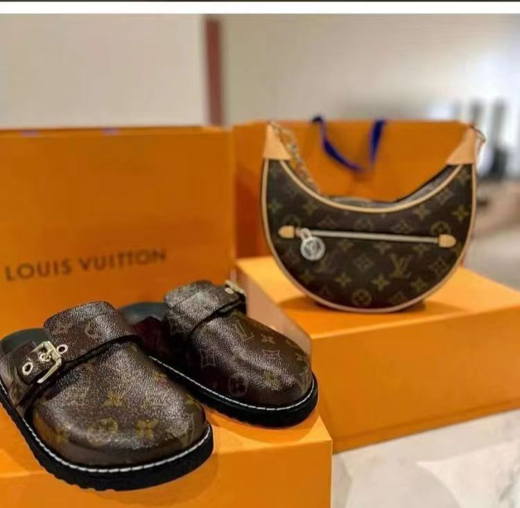 Louis Vuitton LV Easy Mule     - DopestKickz