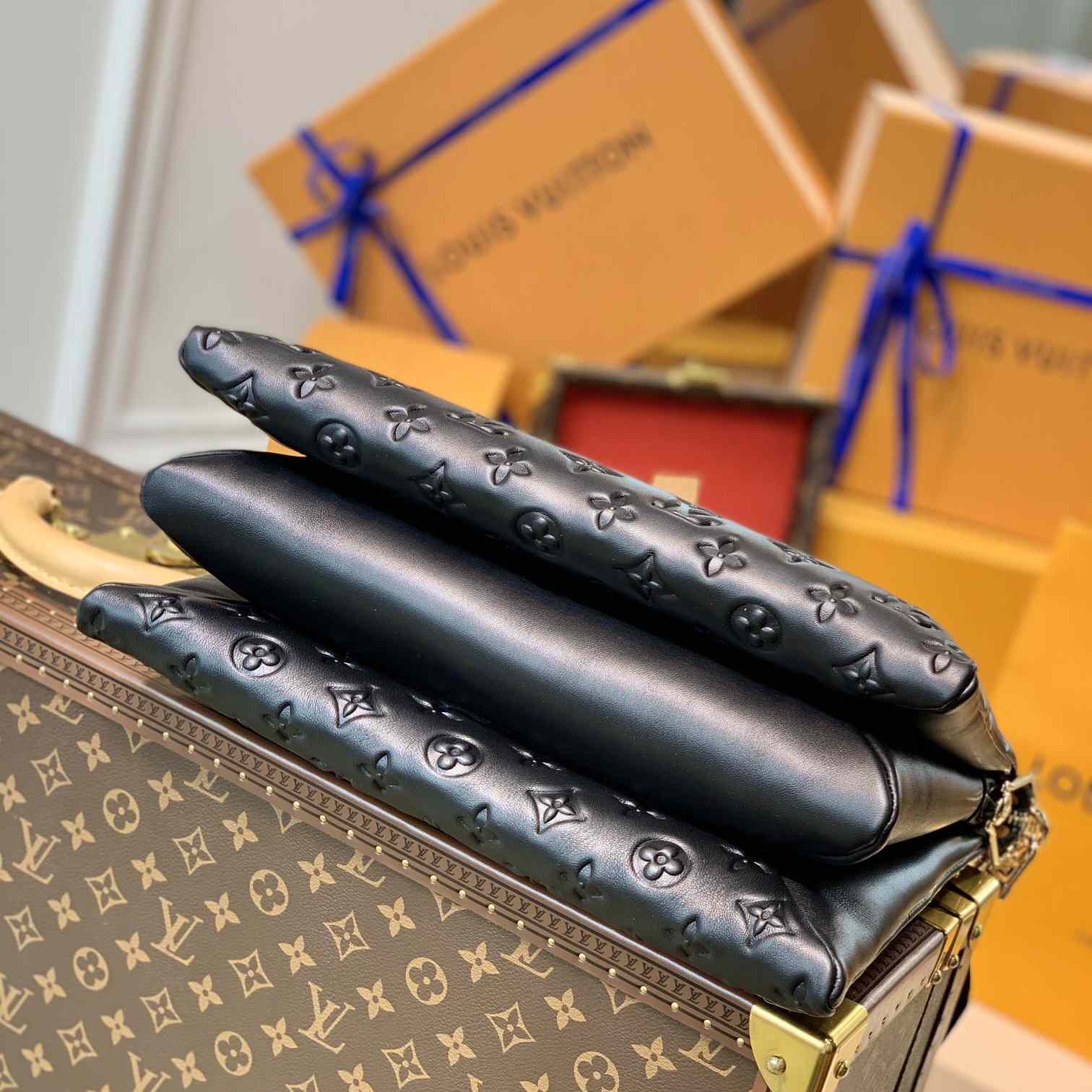 Louis Vuitton Coussin PM Black Lamb (34 x 24 x 12cm)    M57783 - DopestKickz