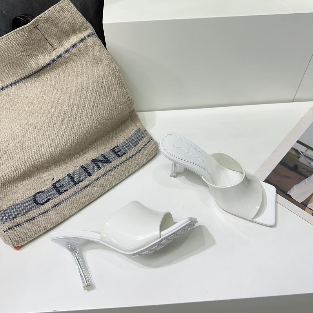 Bottega Veneta Stretch Mule - DopestKickz