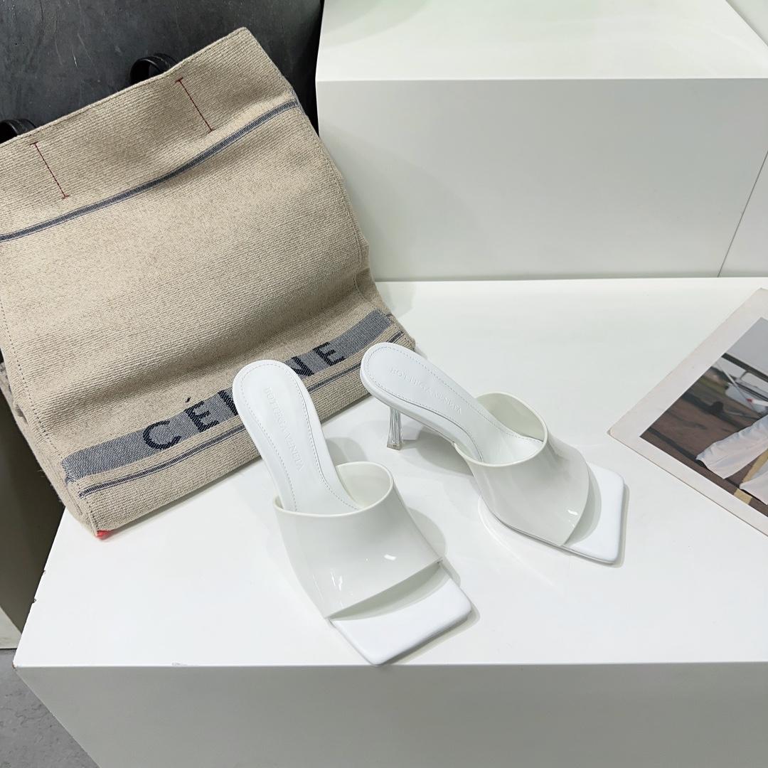 Bottega Veneta Stretch Mule - DopestKickz