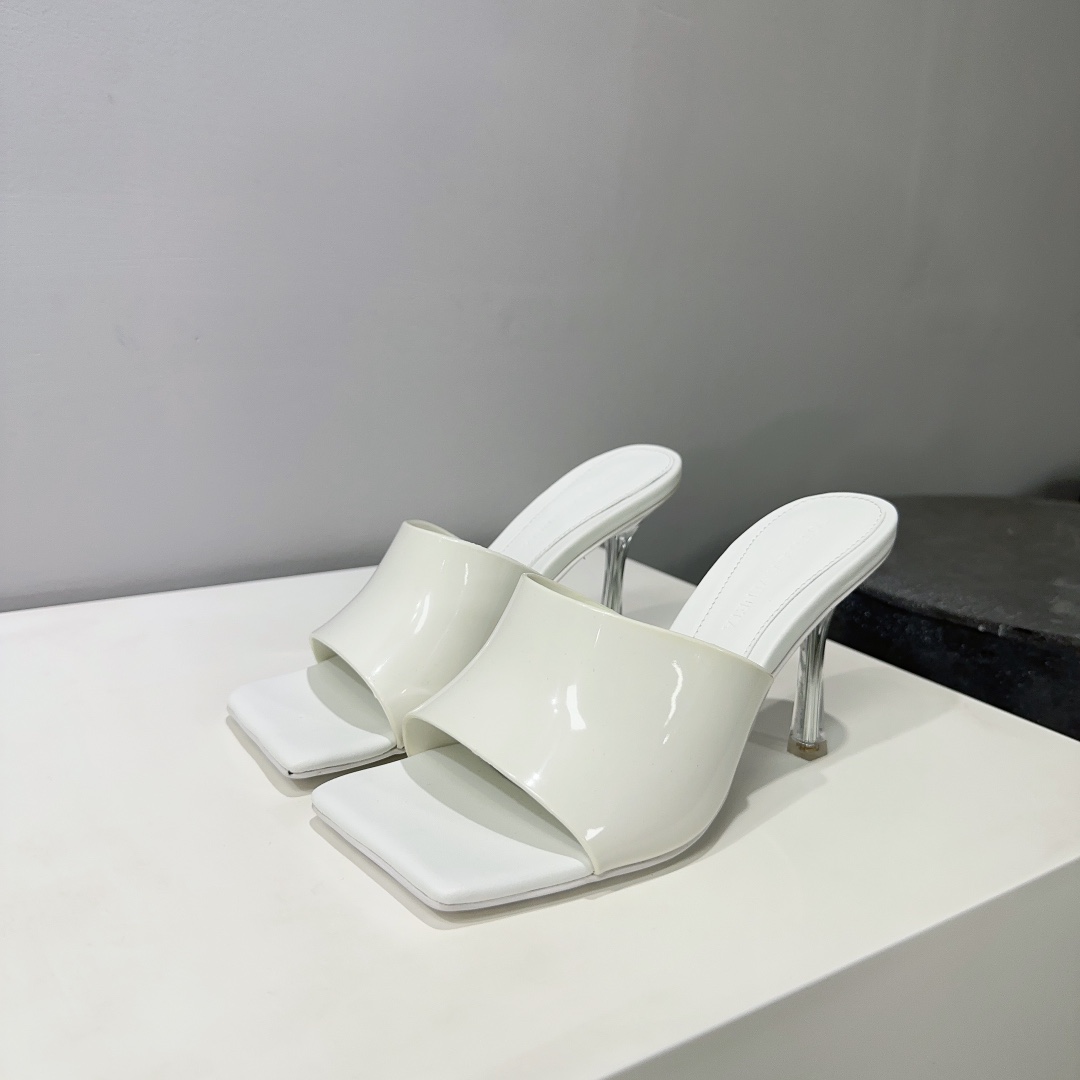 Bottega Veneta Stretch Mule - DopestKickz