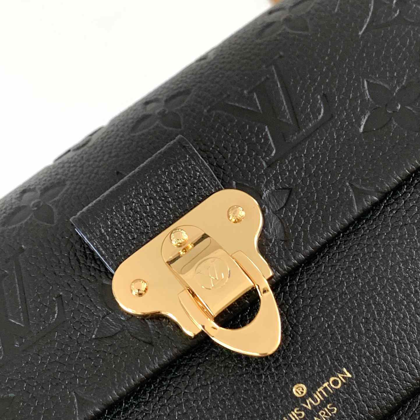 Louis Vuitton Black Monogram Empreinte Leather Vavin Wallet On Chain (19x 12.5 x 4 cm)    M67839 - DopestKickz