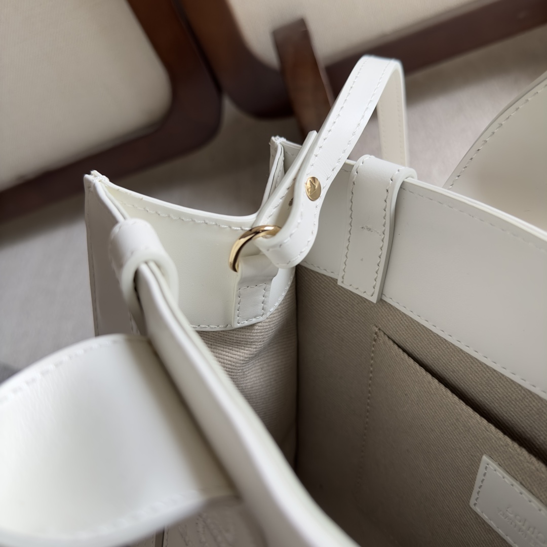 Chloe Small Woody Tote Bag - DopestKickz