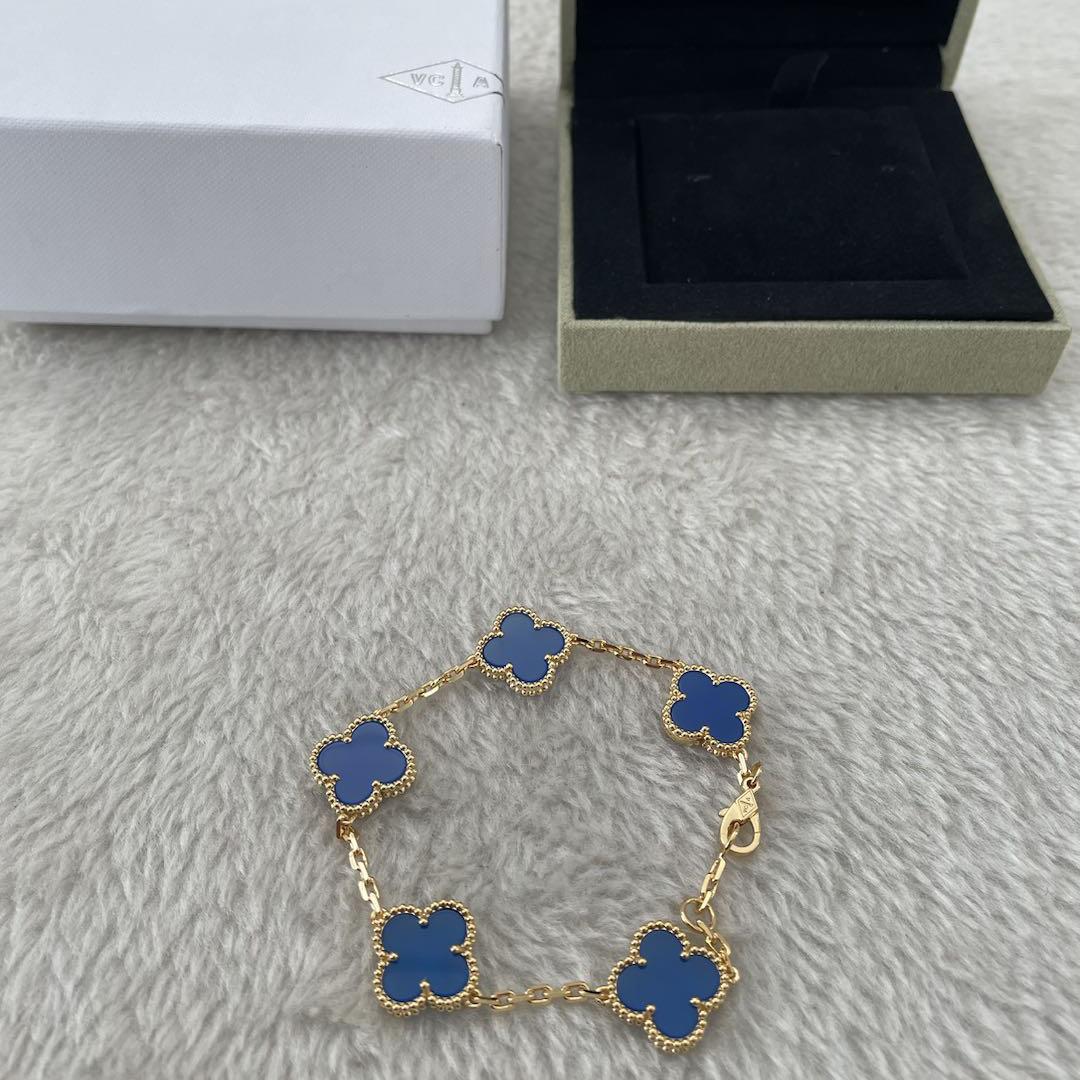 Van Cleef & Arpels Bracelet - DopestKickz