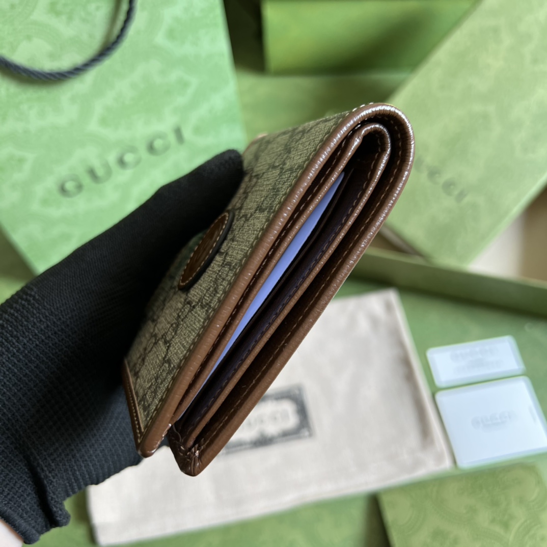 Gucci Wallet With Interlocking G - DopestKickz