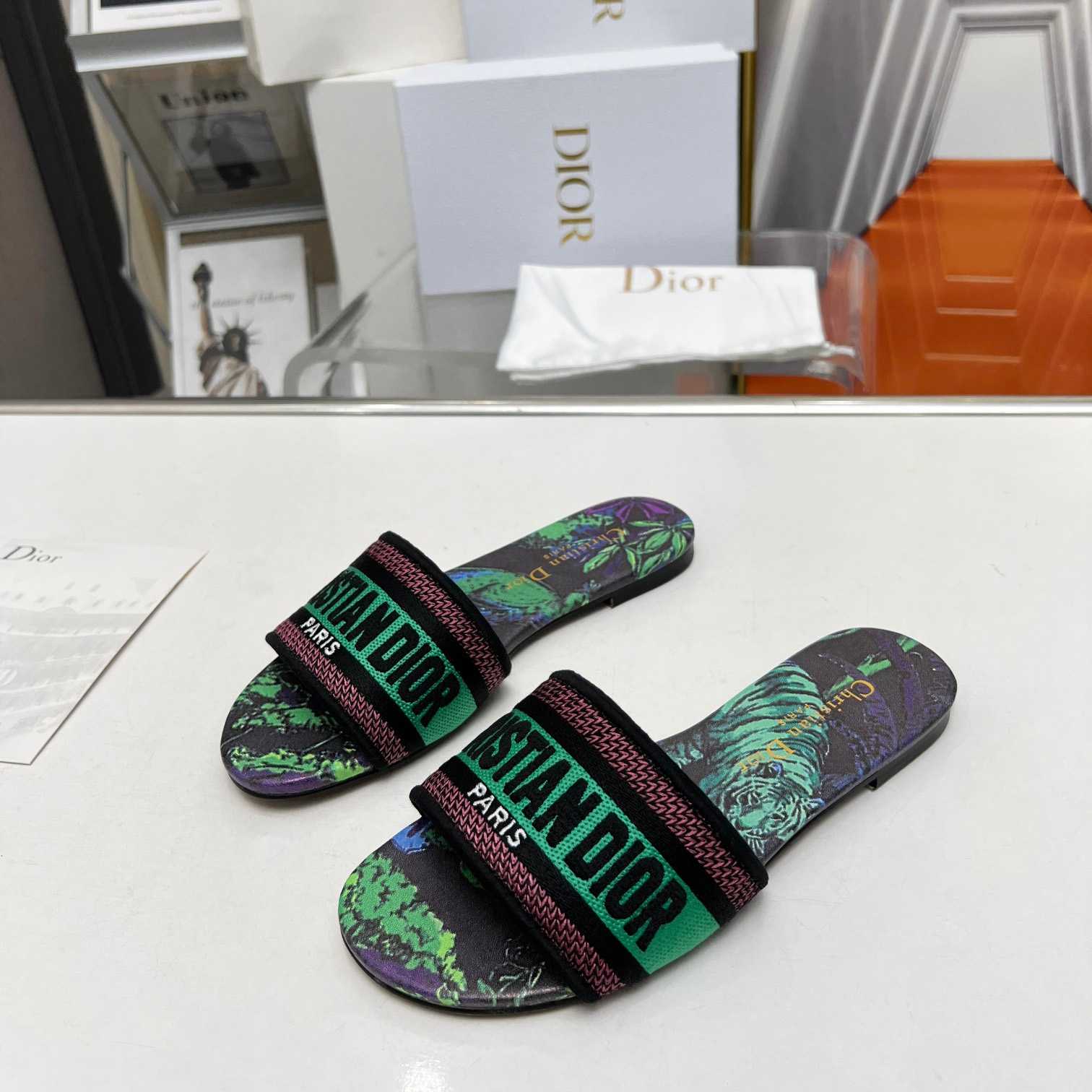 Dior Dway Slide - DopestKickz