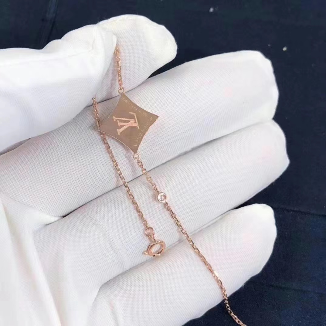 Louis Vuitton Color Blossom Star Bracelet, Pink Gold And White Mother-of-pearl   Q95466 - DopestKickz